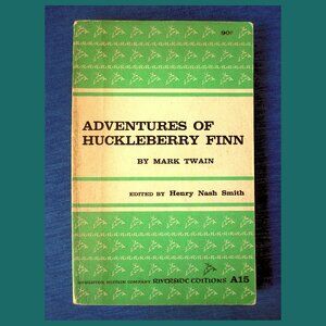 Huckleberry Finn, by Mark Twain; edited by Henry Nash Smith - Banned Book